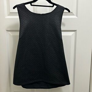 Banana republic shell tank - moto style